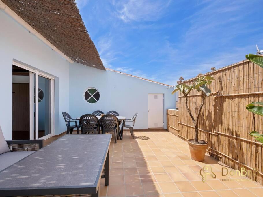 Casa Con 3 En El Tarajal Feriehus Málaga